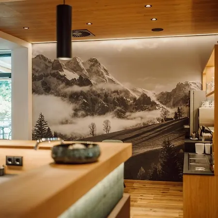 Salzburger Hof 3*
