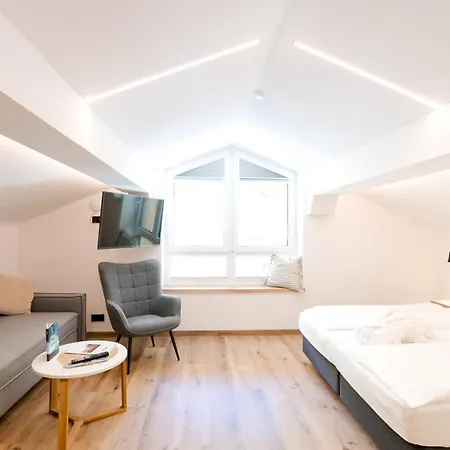 Hotel Salzburger Hof 3*